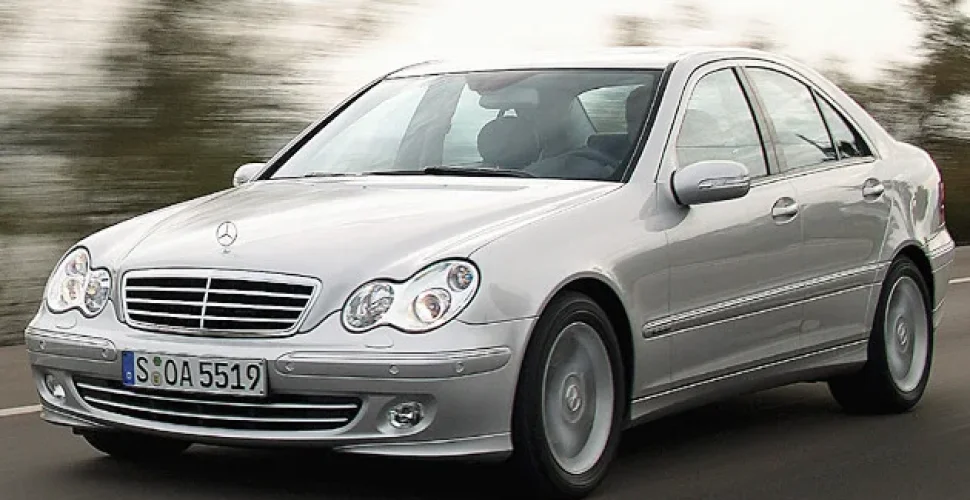 MERCEDES C-KLASSE - 200 Elegance